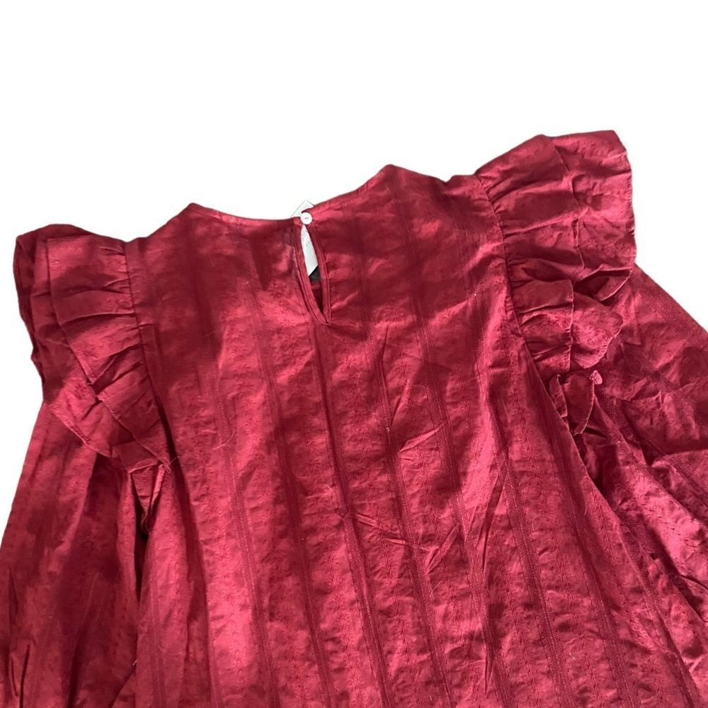 Universal Thread Ruffle Burgundy Blouse MEdium NWT - Picture 5 of 6